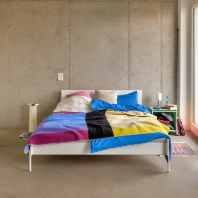 Bett Hans